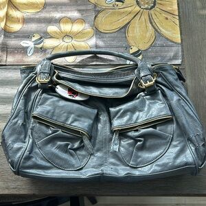 Selling this purse!